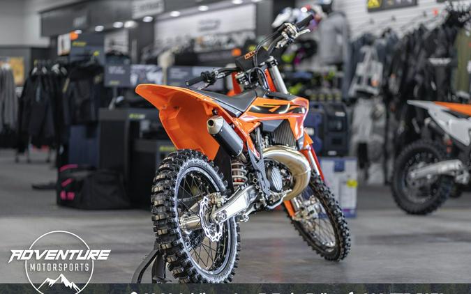 2025 KTM SX 300