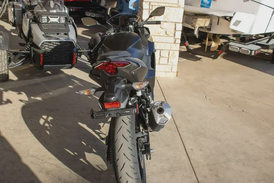 2026 KAWASAKI NINJA 500