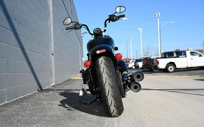 2023 Indian Motorcycle® Chief® Bobber ABS Black Metallic