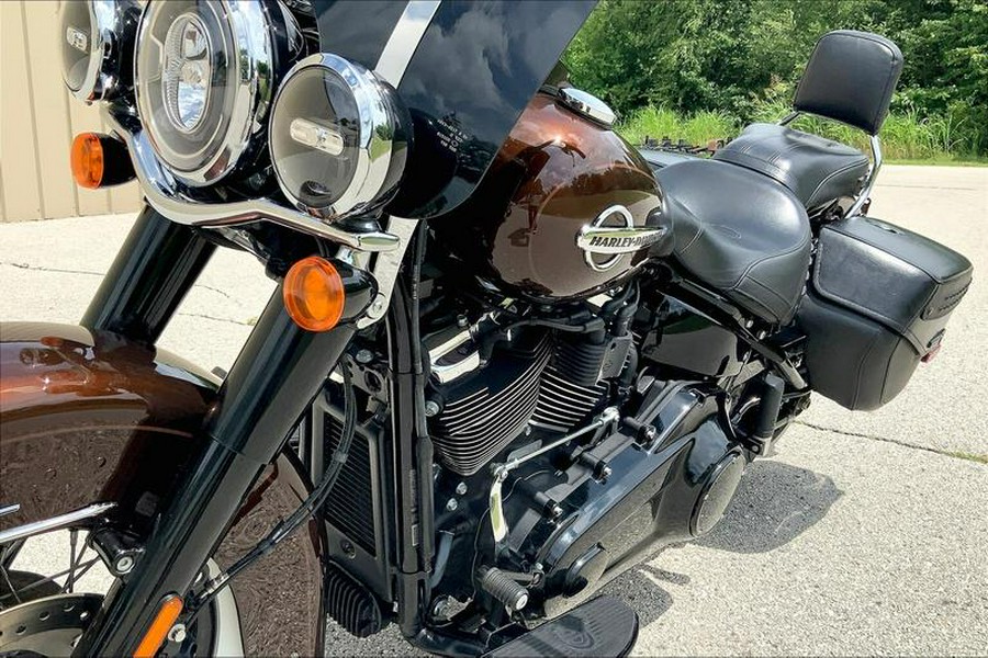 2019 Harley-Davidson® FLHC - Softail® Heritage Classic