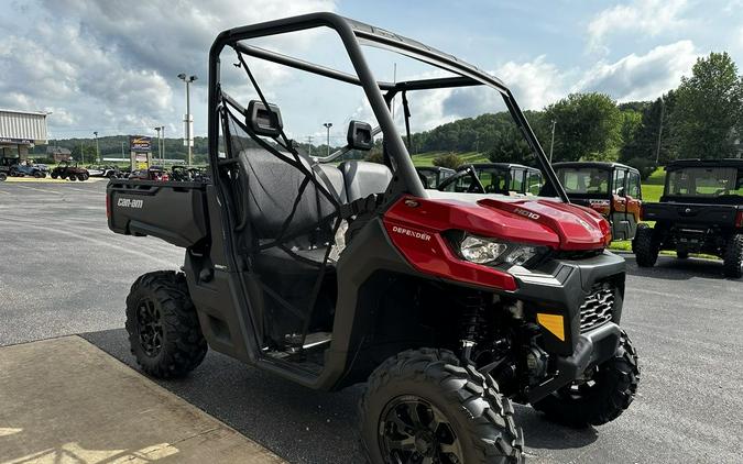 2024 Can-Am® Defender DPS HD10 Fiery Red