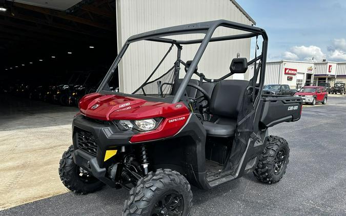 2024 Can-Am® Defender DPS HD10 Fiery Red