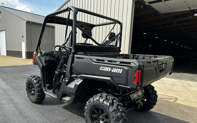 2024 Can-Am® Defender DPS HD10 Fiery Red