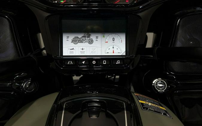 2025 Indian Challenger Dark Horse 112 Moss Green Smoke