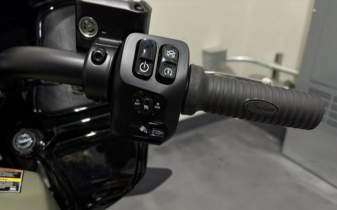 2025 Indian Challenger Dark Horse 112 Moss Green Smoke