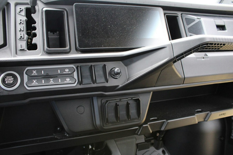 2026 Can-Am Defender MAX XT HD11 With 10.25 In.Display