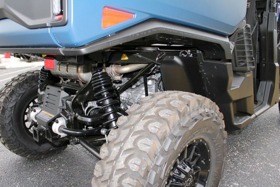 2026 Can-Am Defender MAX XT HD11 With 10.25 In.Display