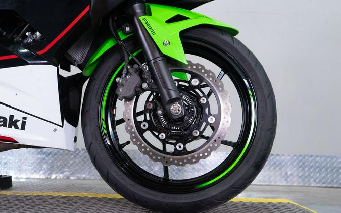 2022 Kawasaki Ninja 400 ABS