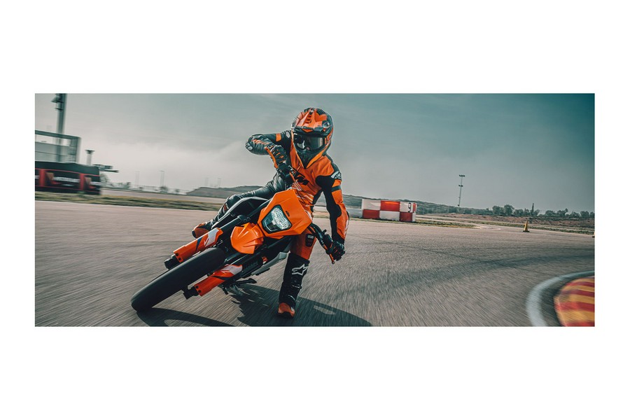 2026 390 SMC R - KTM