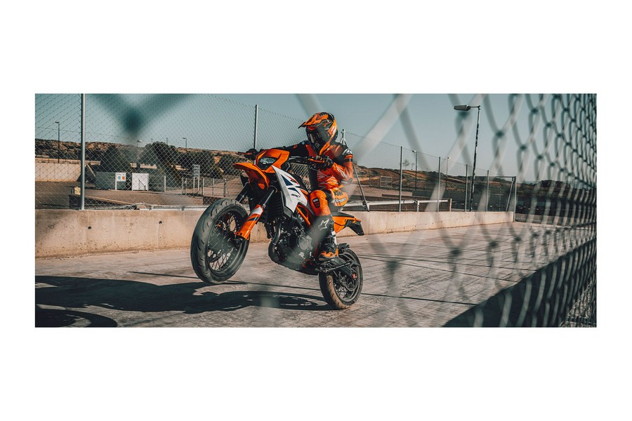 2026 390 SMC R - KTM