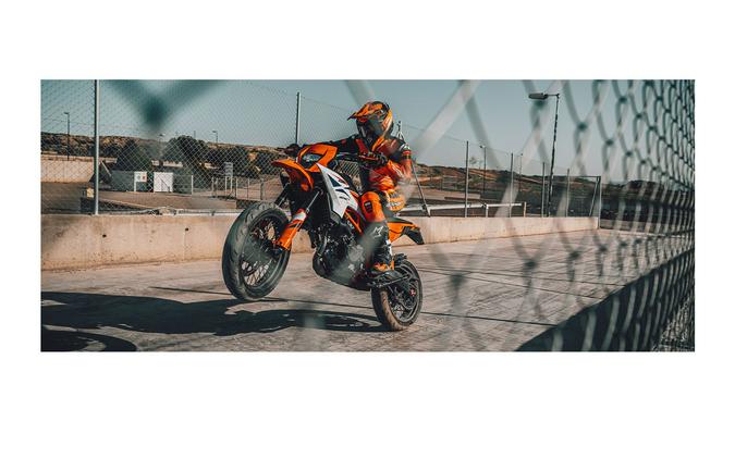 2026 390 SMC R - KTM