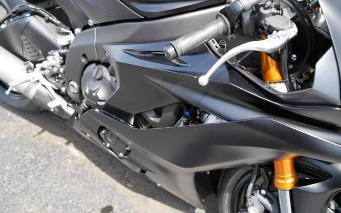 2025 Yamaha YZF-R6 RACE