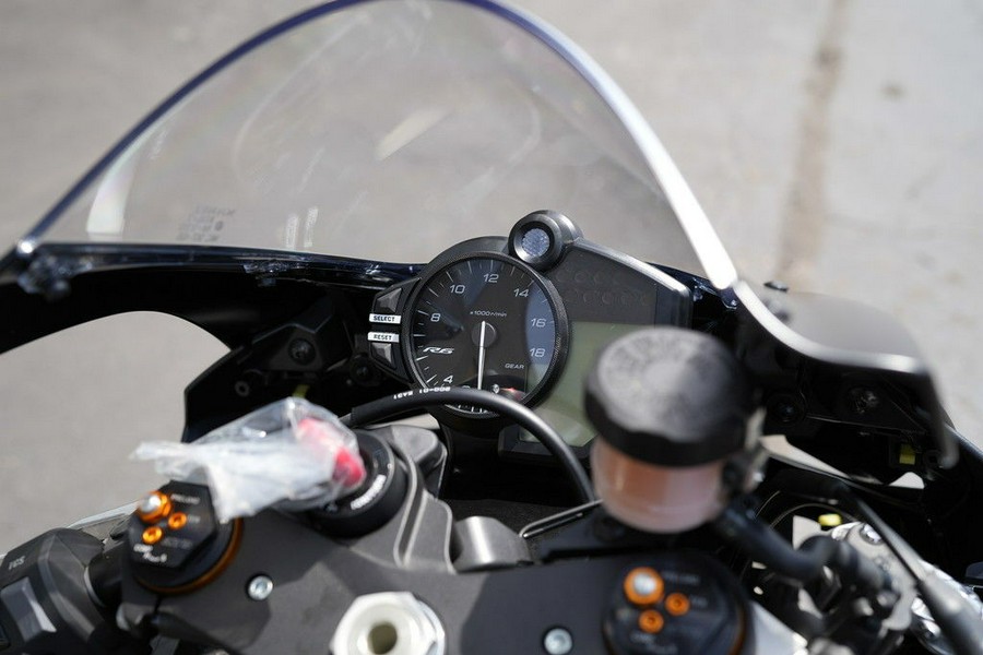 2025 Yamaha YZF-R6 RACE