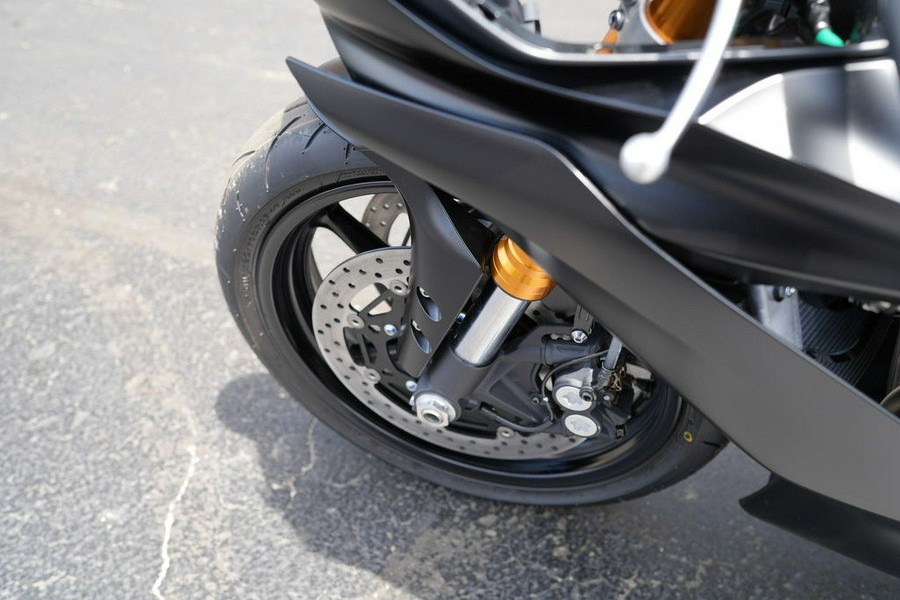 2025 Yamaha YZF-R6 RACE