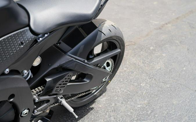 2025 Yamaha YZF-R6 RACE