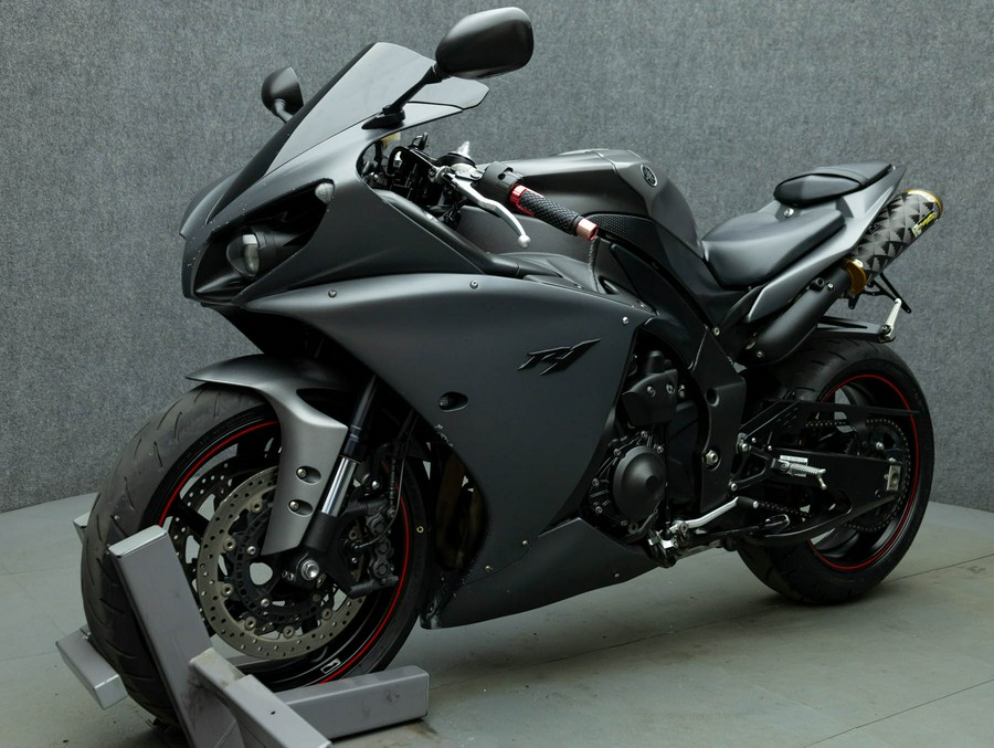 2013 YAMAHA YZFR1 1000 W/ABS