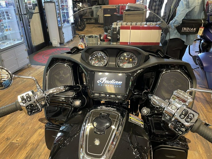 2023 Indian Motorcycle® Pursuit Limited with Premium Package Black Metallic