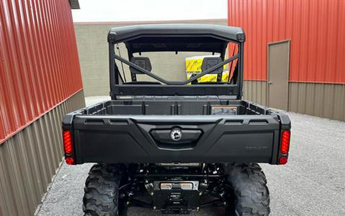 2024 Can-Am Defender XT HD9