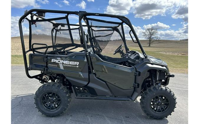 2024 Honda Pioneer 1000-5 Deluxe