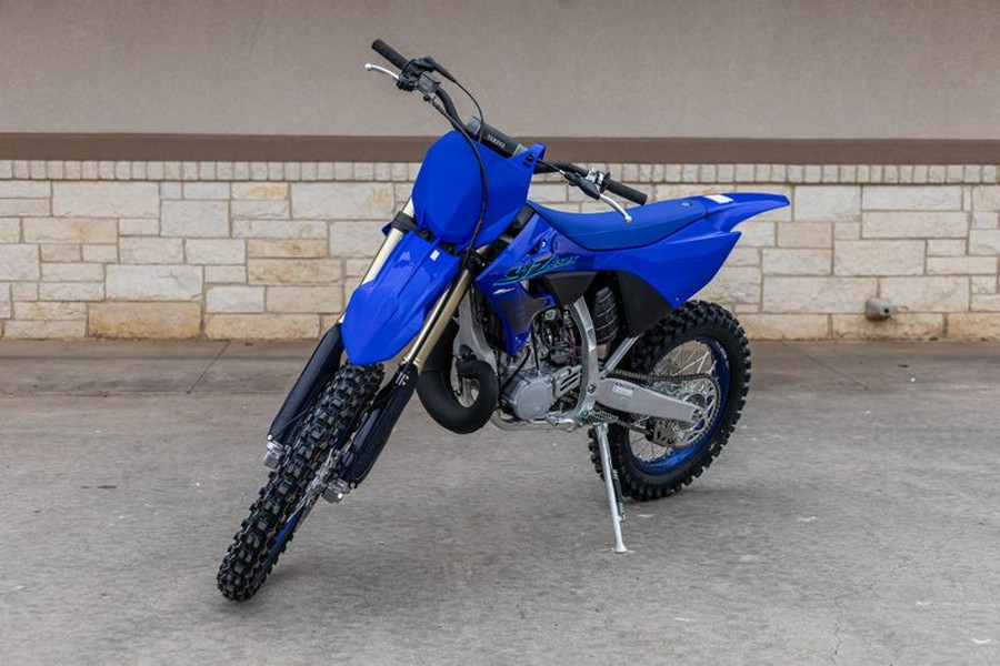 New 2024 YAMAHA YZ250 TEAM BLUE