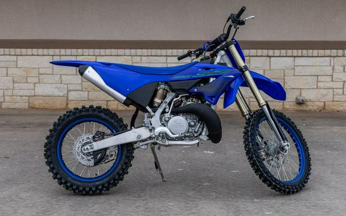 New 2024 YAMAHA YZ250 TEAM BLUE