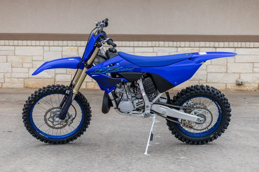 New 2024 YAMAHA YZ250 TEAM BLUE