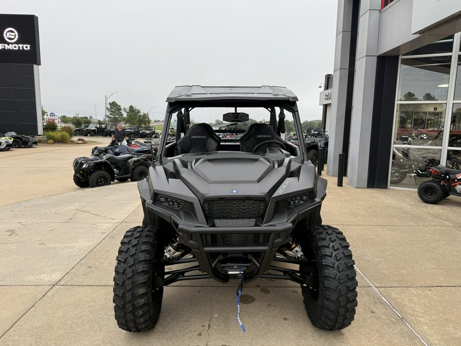 2026 Polaris GENERAL® XP 4 1000 Premium