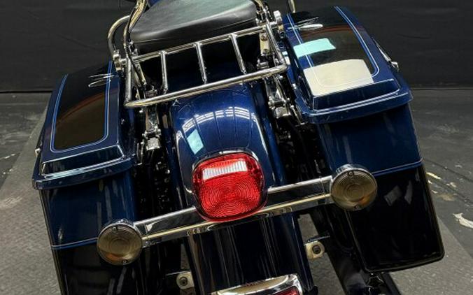 Harley-Davidson® Ultra Classic® Electra Glide® 2013 FLHTCU BLUE