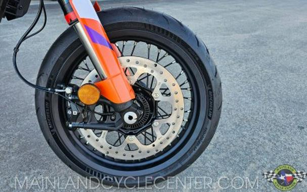 2026 KTM 390 SMC R