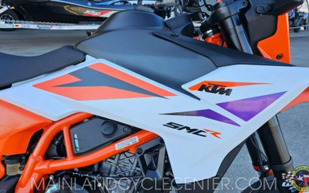 2026 KTM 390 SMC R