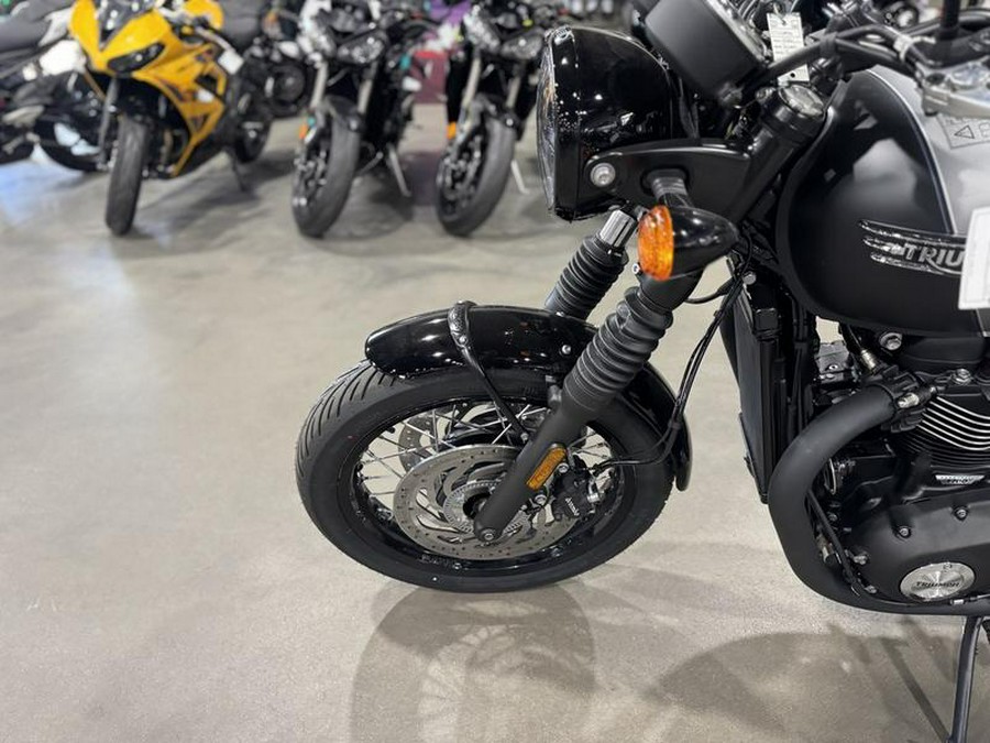 2026 Triumph Bonneville T120 Black Matt silver ice