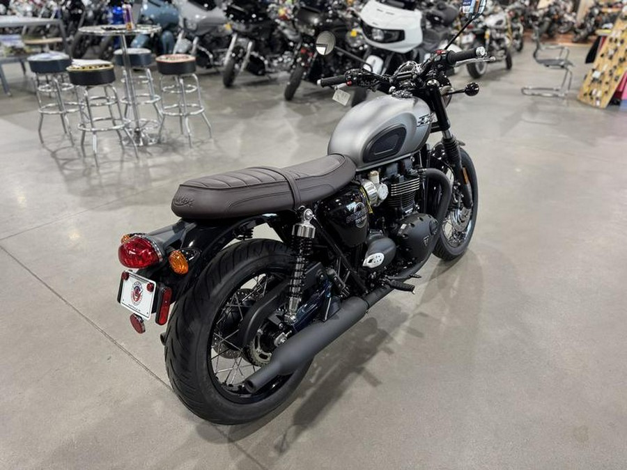 2026 Triumph Bonneville T120 Black Matt silver ice