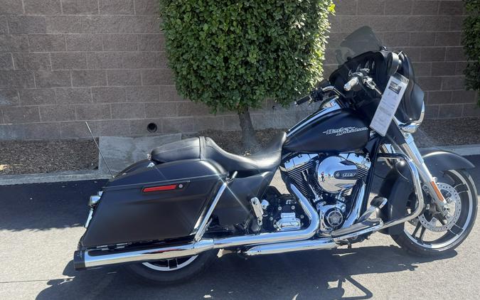 FLHXS 2016 Street Glide® Special