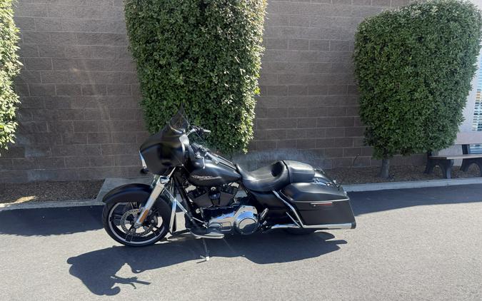 FLHXS 2016 Street Glide® Special