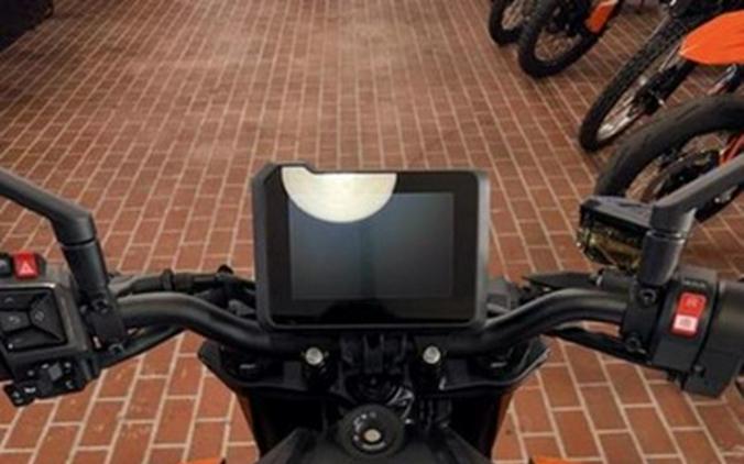 2027 KTM Duke 990