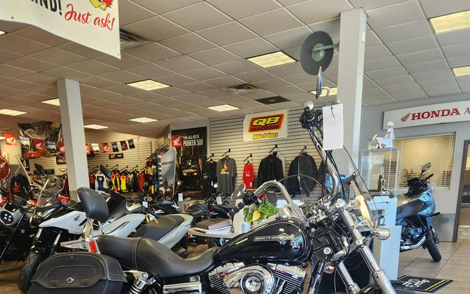 2011 FXDC Super Glide® Custom - Harley-Davidson®
