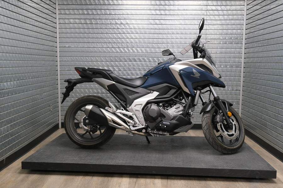 2023 HONDA NC750X DCT