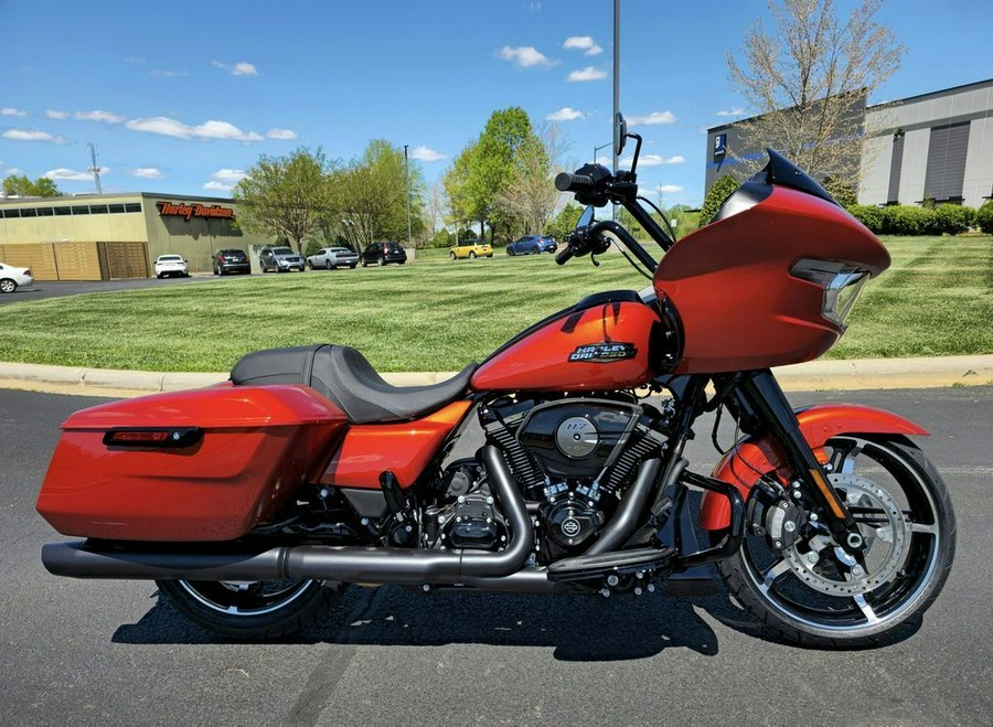 2024 Harley-Davidson® FLTRX - Road Glide®