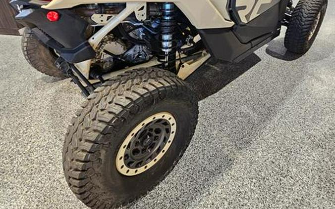 2023 Can-Am Maverick X3 X RC Turbo RR 72