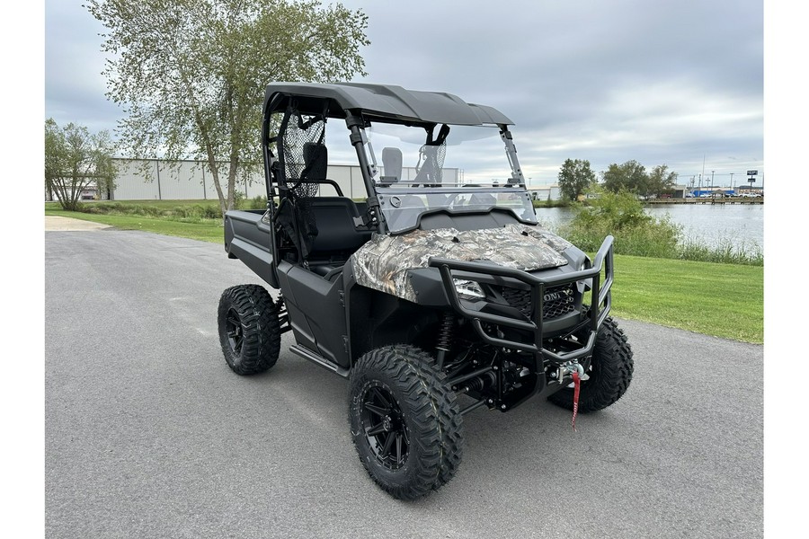 2025 Honda Pioneer 700 Forest