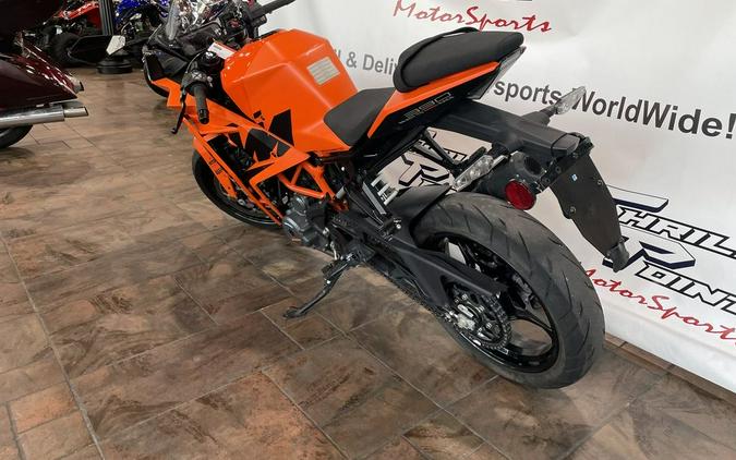 2023 KTM RC 390