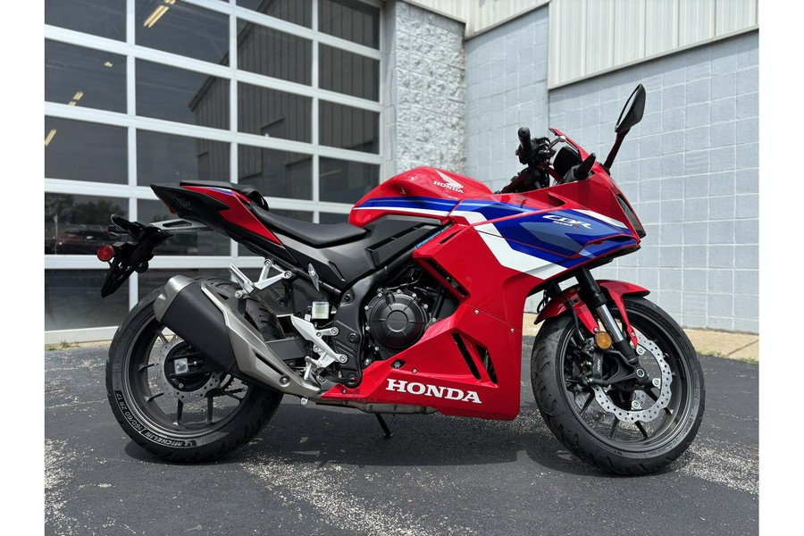 2025 Honda CBR500R ABS
