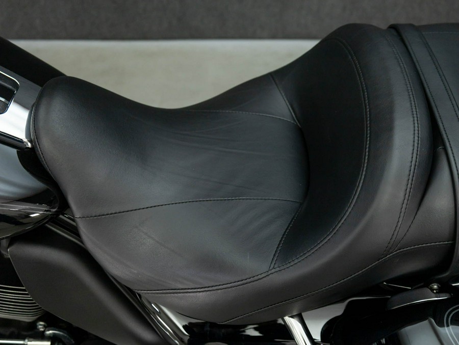 2018 HARLEY DAVIDSON FLHTCU ELECTRA GLIDE ULTRA CLASSIC W/ABS