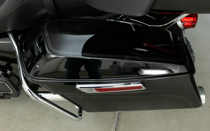 2018 HARLEY DAVIDSON FLHTCU ELECTRA GLIDE ULTRA CLASSIC W/ABS