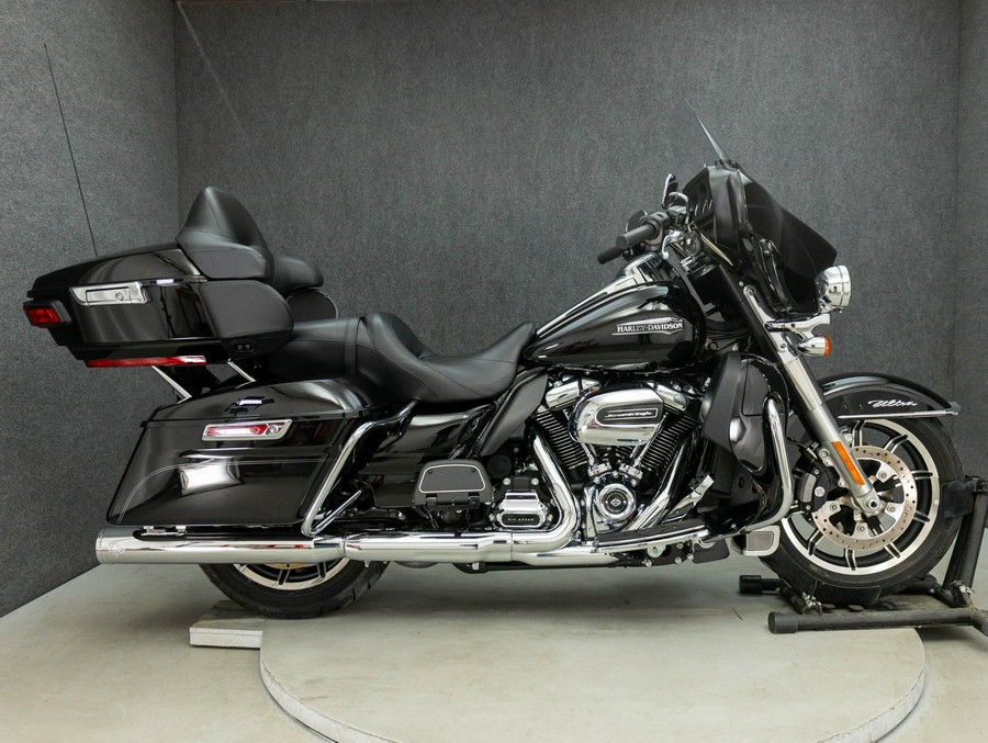 2018 HARLEY DAVIDSON FLHTCU ELECTRA GLIDE ULTRA CLASSIC W/ABS