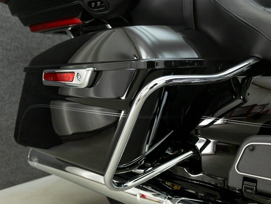 2018 HARLEY DAVIDSON FLHTCU ELECTRA GLIDE ULTRA CLASSIC W/ABS