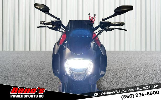 2015 Ducati DIAVEL