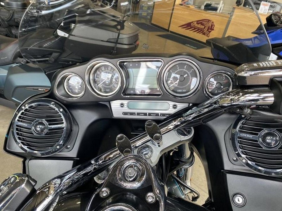 2021 Kawasaki Vulcan® 1700 Voyager® ABS