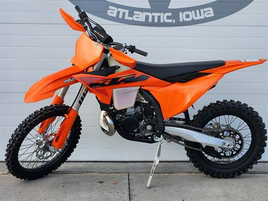 2025 KTM 250 XC