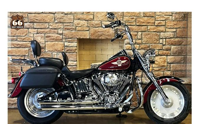 2005 Harley-Davidson Fat Boy® BLACK/LAVA RED W/PINSTRIPE